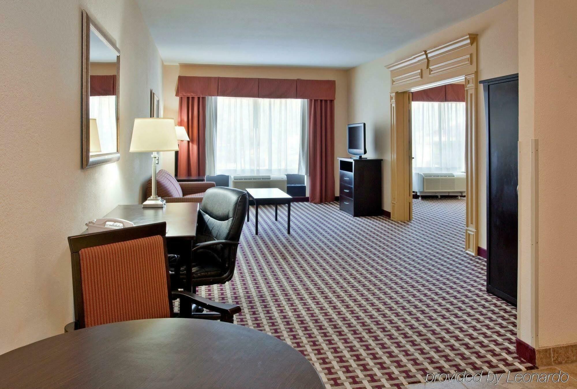 Holiday Inn Express & Suites Laurel, An Ihg Hotel Rum bild